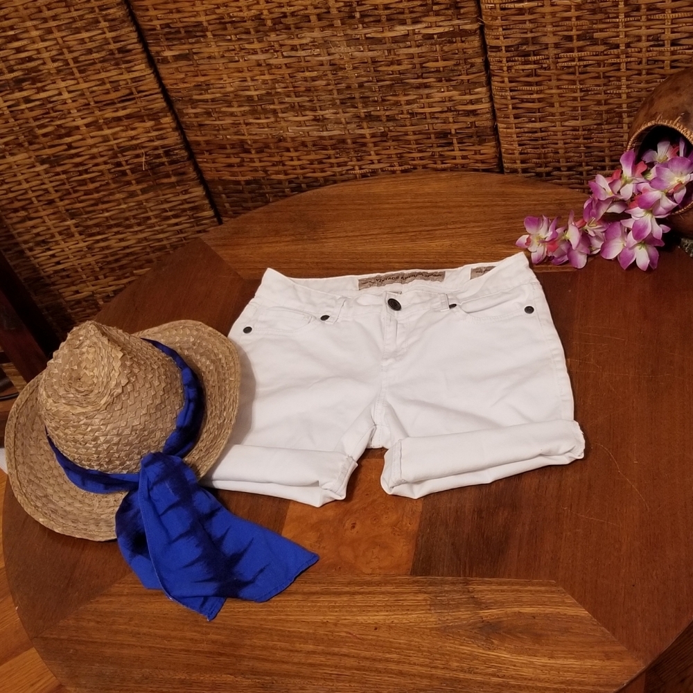 VINTAGE AMERICA SHORTS